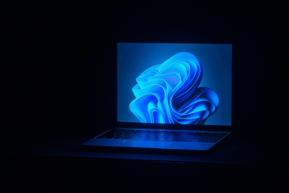 A Windows 11 megszegi ütemtervét: az új, 26H1 verzió már tesztelés alatt áll, és „specifikus hardvereket” céloz meg